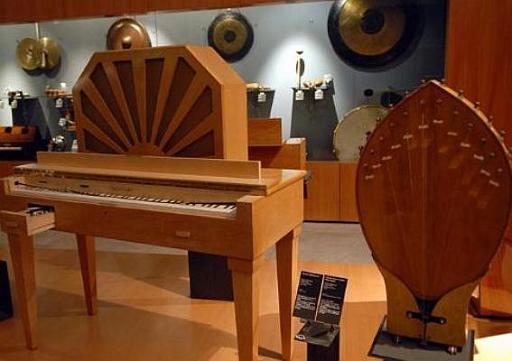 music14.jpg