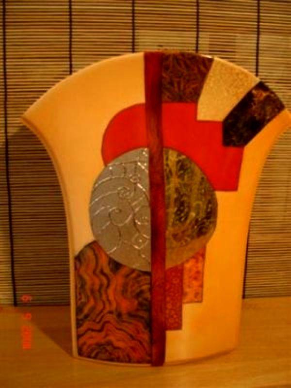 julia05.jpg - Vase Art Déco : relief or & platine