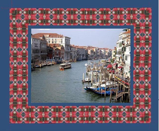 15gh-venise.jpg - Encadrement avec une frise créée à partir d'un élément de l'image (Denise F.)